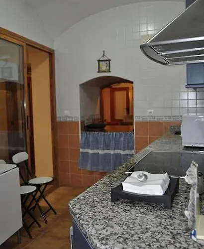 Plaza De Santiago - 3 Hab * Caces