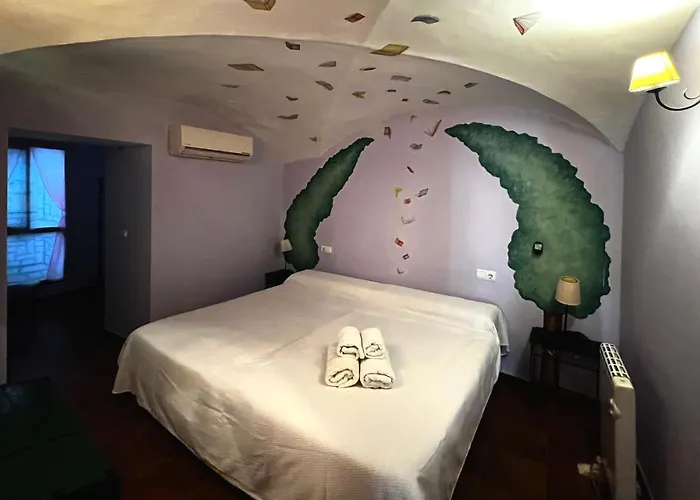 Plaza De Santiago - 3 Hab *