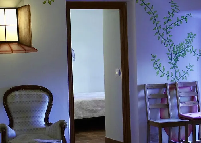 Plaza De Santiago - 3 Hab Apartment *