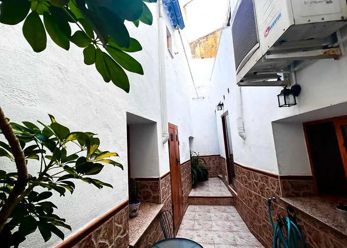 Plaza De Santiago - 3 Hab * Caces